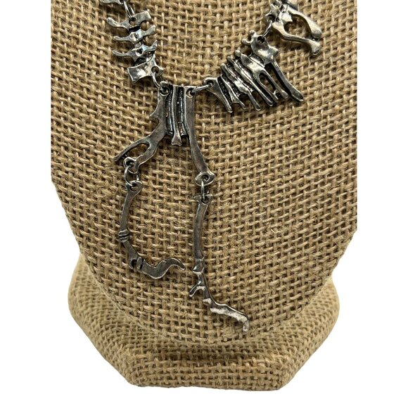 T Rex Dinosaur Articulated Necklace Silver Tone Skeleton Adjustable 19" - Picture 2 of 6